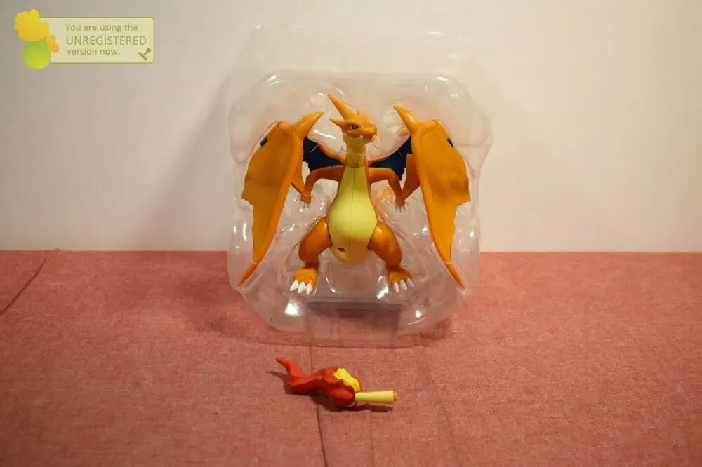 Pokemon Select Mega Charizard Y Action Figure (Damaged)